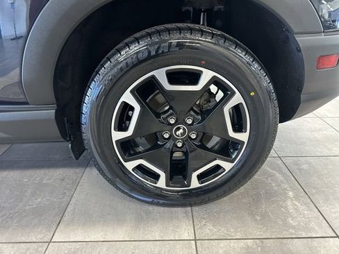Used 2021 Ford Bronco Sport Outer Banks AWD/4WD image 7