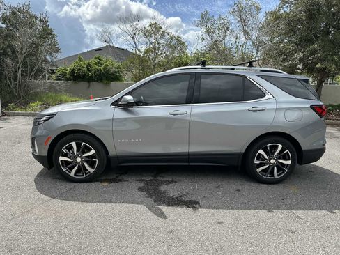 Certified 2024 Chevrolet Equinox Premier FWD image 3