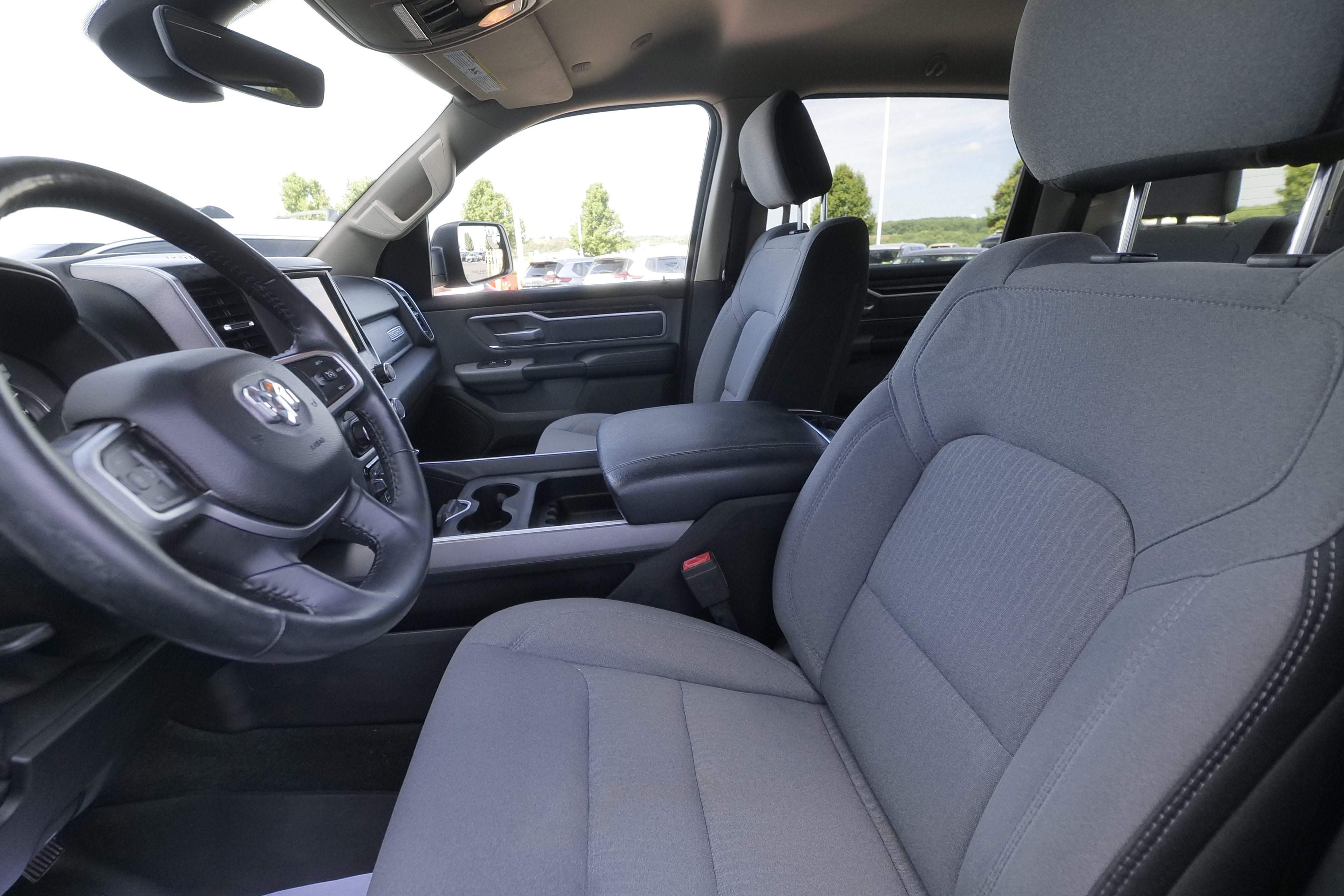 Used 2020 RAM 1500 Big Horn AWD/4WD image 24