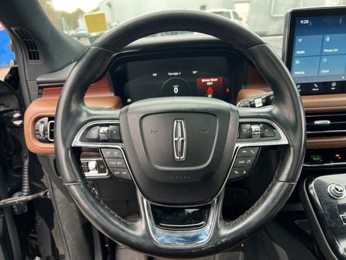 Certified 2022 Lincoln Nautilus Reserve w/ Cargo Utility Package image 21