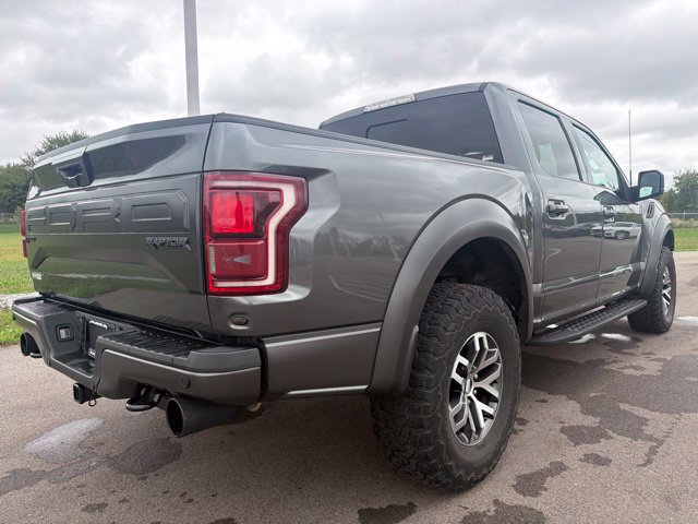 Used 2018 Ford F150 Raptor w/ Equipment Group 802A Luxury AWD/4WD image 7