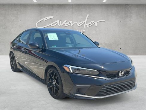 Used 2024 Honda Civic Sport image 2