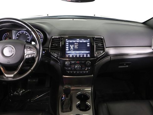 Used 2021 Jeep Grand Cherokee Limited X image 39