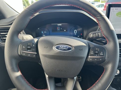 Used 2024 Ford Escape ST-Line Elite AWD/4WD image 23