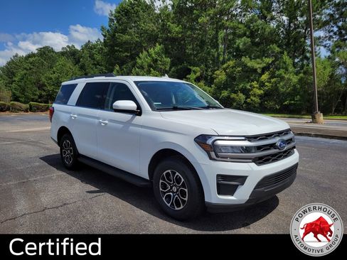 Certified 2024 Ford Expedition XLT RWD image 9