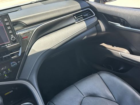 Used 2024 Toyota Camry XSE FWD image 17