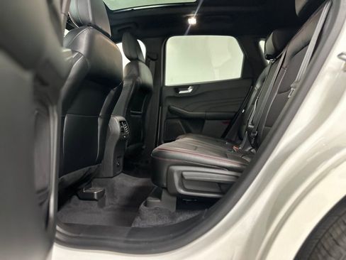 Certified 2023 Ford Escape ST-Line w/ Tech Pack #1 image 21