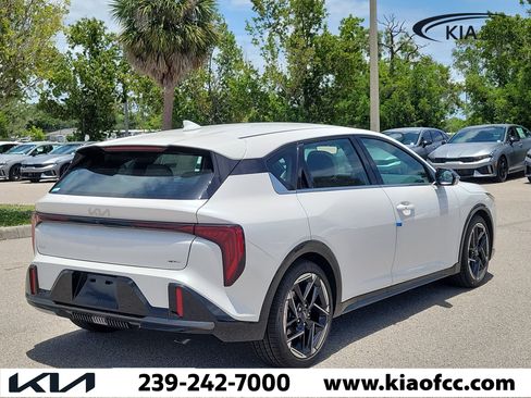 New 2026 Kia K4 GT-Line Turbo FWD image 6