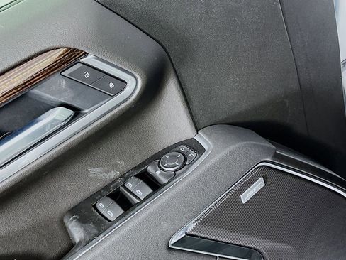 New 2026 GMC Sierra 1500 Elevation image 16