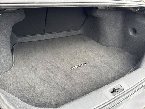 Used 2025 Nissan Sentra S FWD image 19