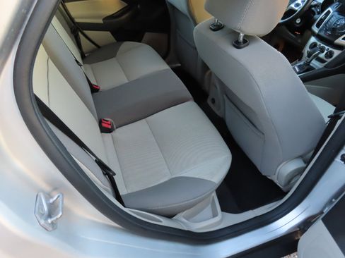 Used 2014 Ford Focus SE image 14