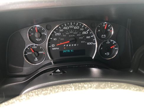 Used 2024 GMC Savana 2500 w/ Driver Convenience Package RWD image 34