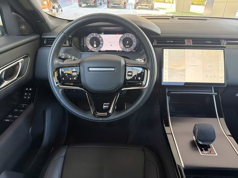 Certified 2026 Land Rover Range Rover Velar Dynamic SE AWD/4WD image 28