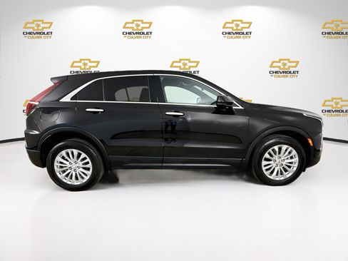 Used 2024 Cadillac XT4 Luxury FWD image 9