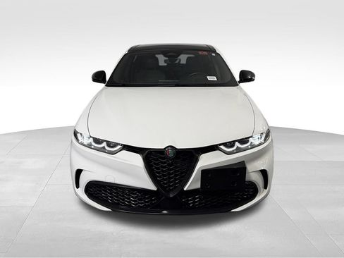 Used 2024 Alfa Romeo Tonale Ti AWD/4WD image 3