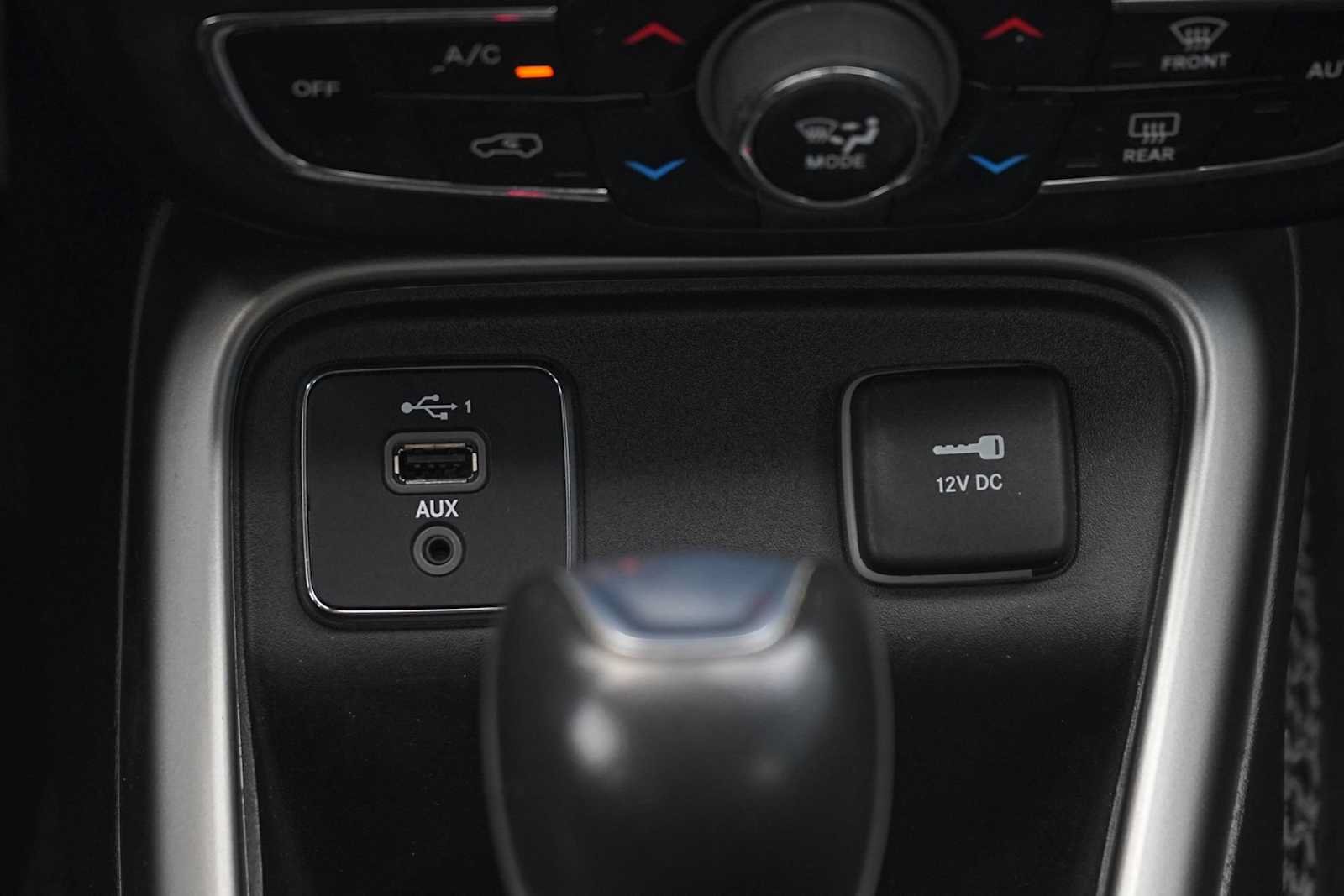 Used 2021 Jeep Compass Latitude w/ Convenience Group FWD image 23