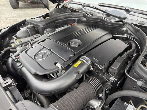 Used 2013 Mercedes-Benz C 250 Sedan image 13