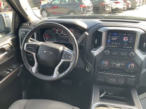 Used 2020 Chevrolet Silverado 1500 RST w/ All-Star Edition image 6