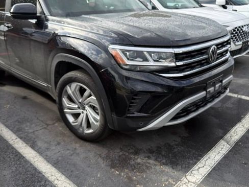 Used 2023 Volkswagen Atlas SE FWD image 8