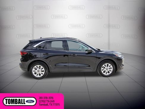 Certified 2023 Ford Escape Active FWD image 9