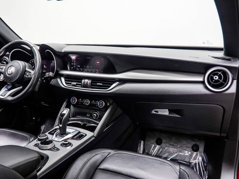 Used 2024 Alfa Romeo Stelvio Ti AWD/4WD image 16