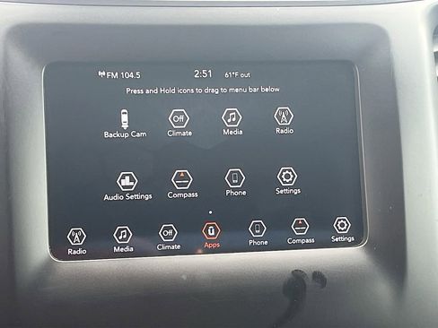 Used 2019 Jeep Cherokee Latitude Plus AWD/4WD image 15