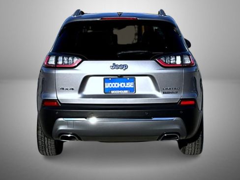 Used 2019 Jeep Cherokee Limited AWD/4WD image 6