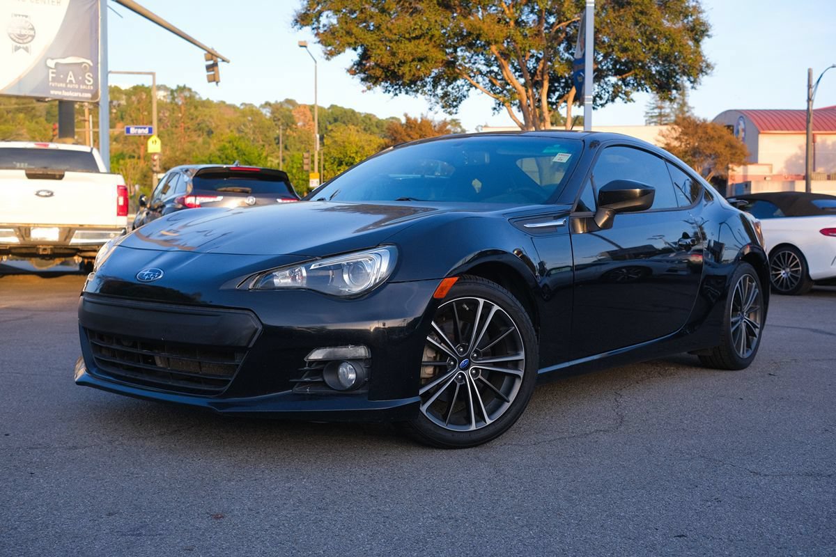 Used 2013 Subaru BRZ Limited w/ Popular Pkg 1B RWD image 1