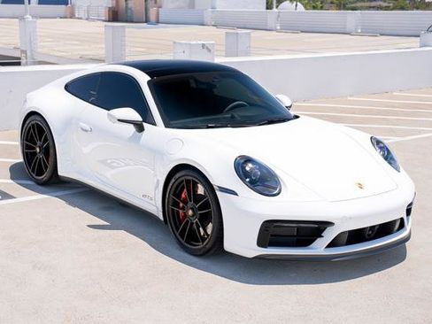 Used 2023 Porsche 911 Carrera GTS w/ Premium Package RWD image 19