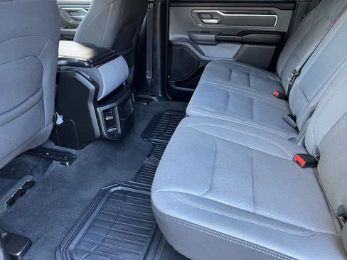 Used 2022 RAM 1500 Big Horn AWD/4WD image 15