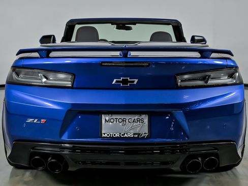 Used 2018 Chevrolet Camaro ZL1 RWD image 11
