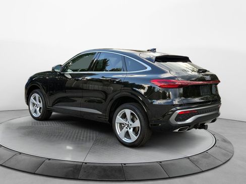 New 2025 Audi Q5 Premium Plus image 4