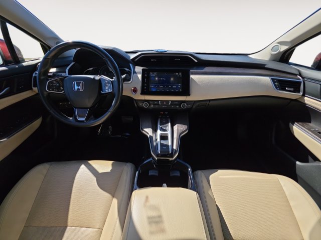 Used 2018 Honda Clarity Touring image 10