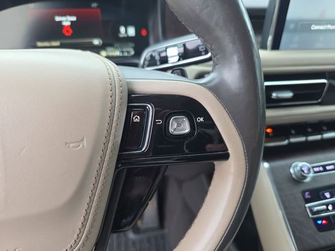 Used 2020 Lincoln Aviator Reserve w/ Equipment Group 201A AWD/4WD image 26