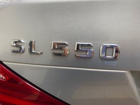 Used 2013 Mercedes-Benz SL 550 image 24