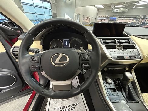 Used 2018 Lexus NX 300h 300h image 8