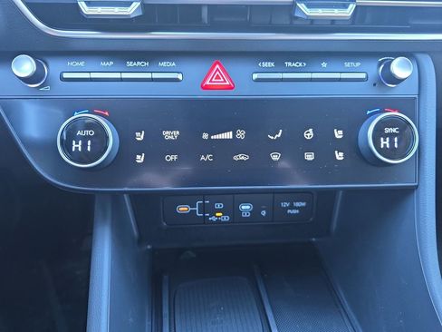 New 2026 Hyundai Sonata Limited image 24