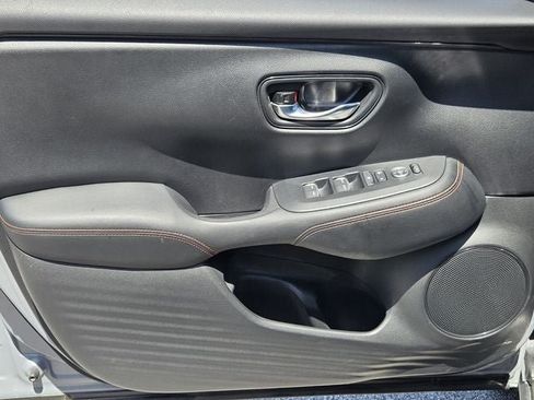 Certified 2023 Honda HR-V Sport image 31