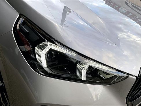 Used 2025 BMW X1 M35i w/ Premium Package image 27