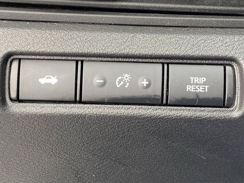 Certified 2023 Nissan Altima 2.5 SV image 27