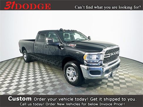 New 2024 RAM 2500 Tradesman w/ Chrome Appearance Group image 1