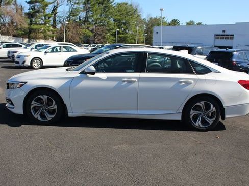 Used 2018 Honda Accord EX image 5
