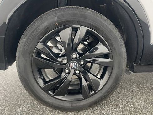Used 2024 Buick Encore GX Sport Touring image 49
