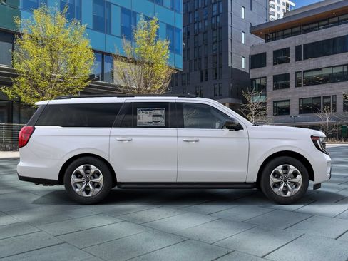 New 2027 Ford Expedition Max Active AWD/4WD image 5