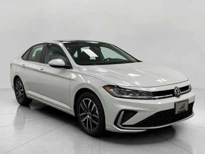New 2025 Volkswagen Jetta SE