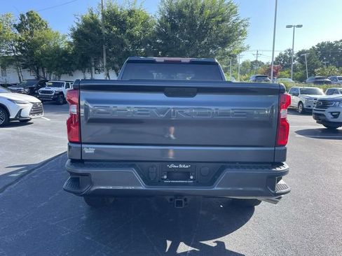 Used 2021 Chevrolet Silverado 1500 Custom AWD/4WD image 6