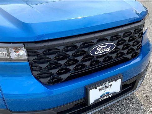 Used 2025 Ford Maverick XLT FWD image 28
