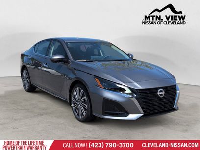 New 2025 Nissan Altima 2.5 SL