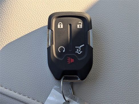 Used 2023 GMC Acadia Denali w/ Denali Technology Package image 32