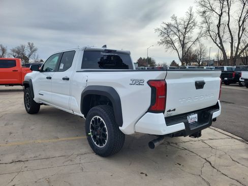 New 2026 Toyota Tacoma TRD Off-Road w/ TRD Off Road Premium Package AWD/4WD image 3